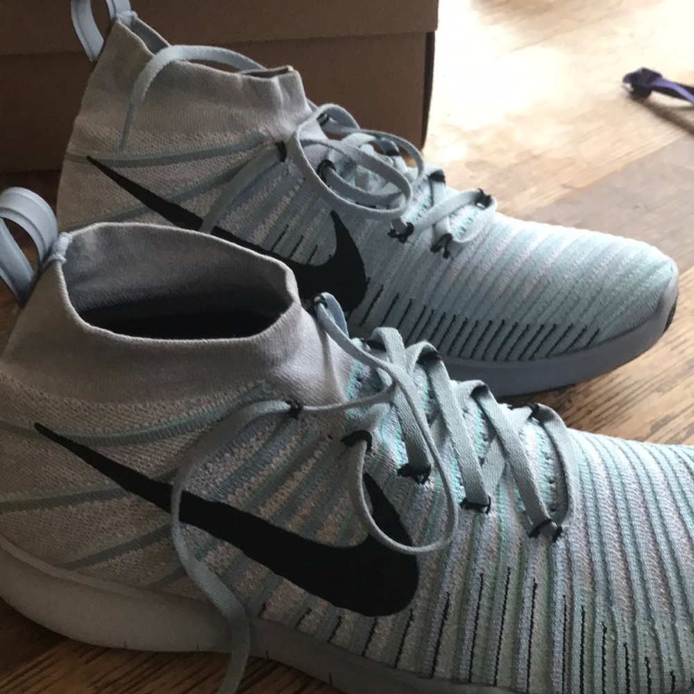 Nike  athletic casual. Worn once. Excellent